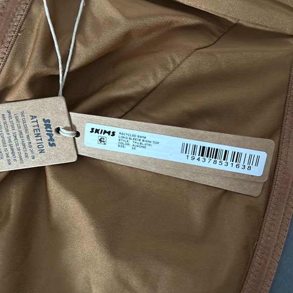 SKIMS Recycled Swim Long Sleeve Bikini Top almond - Picture 5 of 5